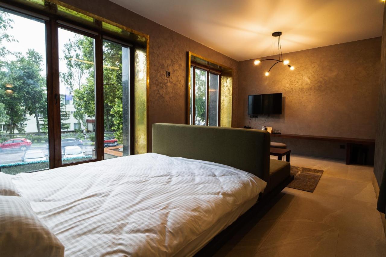 Sofa Boutique Hotel&SPA Soumy Extérieur photo